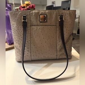 Sold out Ostrich Small Lexington